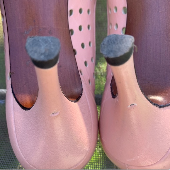 Stuart Weitzman Dusty-Pink Open-Toe Heels - Picture 8 of 14